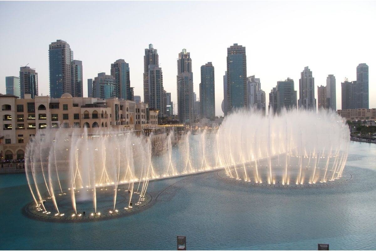 Пальмовый фонтан в Дубае