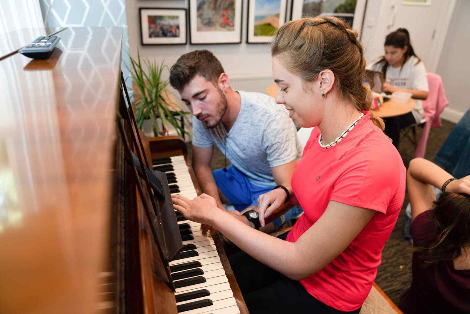 Galler Cardiff'te bulunan Celtic English Academy'nin dış cephesi.