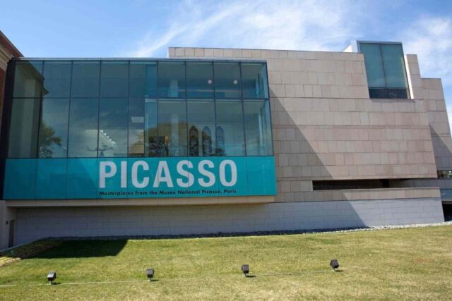 Malaga Picasso Müzesi'nin dış cephesi