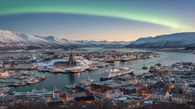Tromsø Gezi ve Eğitim Rehberi: Aurora, Ulaşım, Bütçe