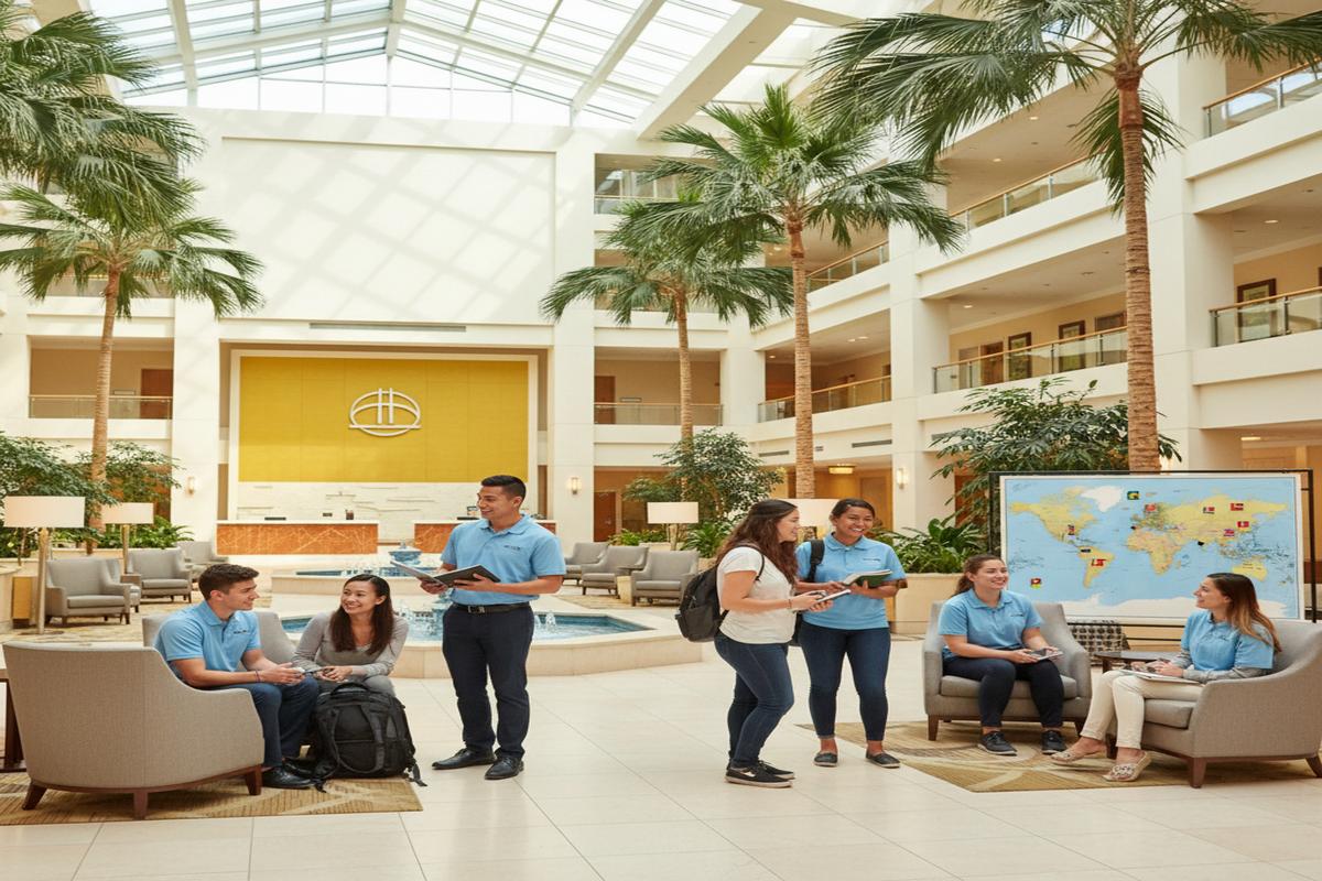 Embassy Suites Work and Travel Rehberi: Pozisyonlar, Ücretler