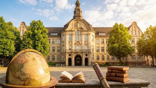 Hamburg Üniversitesi Rehberi: Bölümler, Şartlar, Başvuru