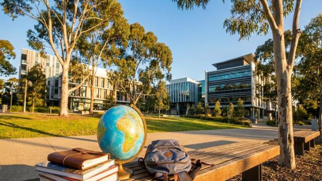 Monash Üniversitesi: Bölümler, Ücretler, Burs ve Başvuru