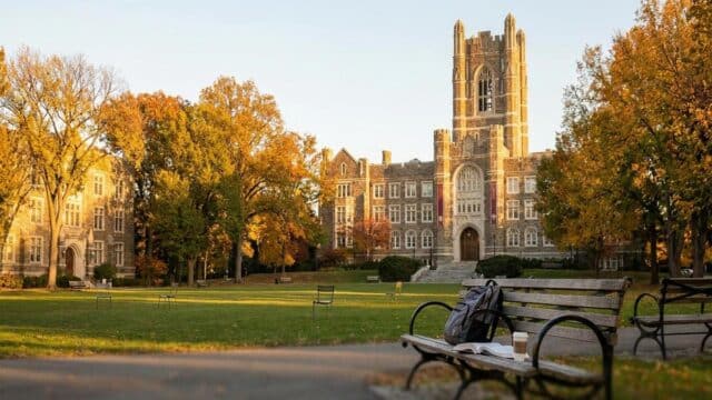 Fordham Üniversitesi Rehberi: Bölümler, Başvuru, Burslar