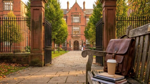 Sheffield Hallam Üniversitesi: Bölümler ve Başvuru