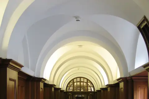Cardiff Üniversitesi iç mekân