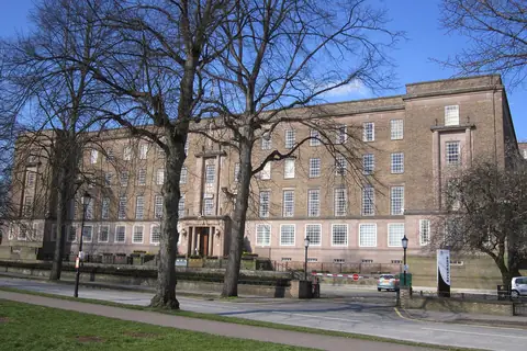 Chester Üniversitesi Riverside kampüsü