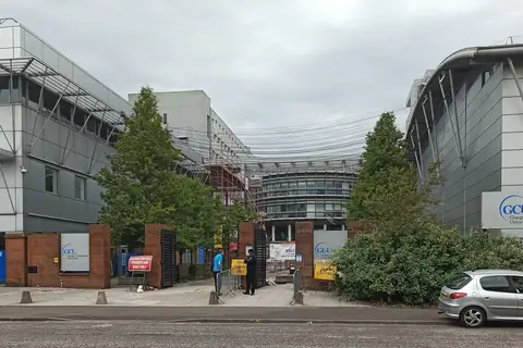 Glasgow Caledonian Üniversitesi kampüs binaları