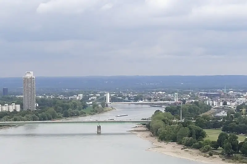 Köln Rhein ve Kölner Dom
