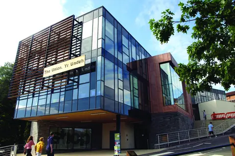 South Wales Üniversitesi Treforest Öğrenci Birliği binası