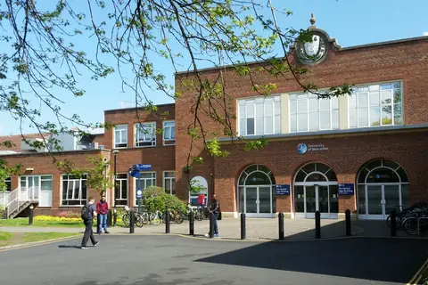University of Worcester kampüsü