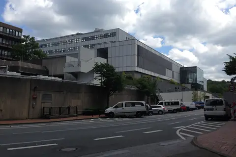 Wuppertal Üniversitesi I-K binaları